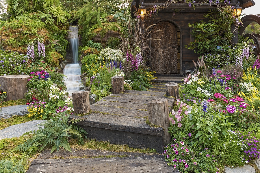 Don’t Let Summer Slip Away without Upgrading Your Landscaping